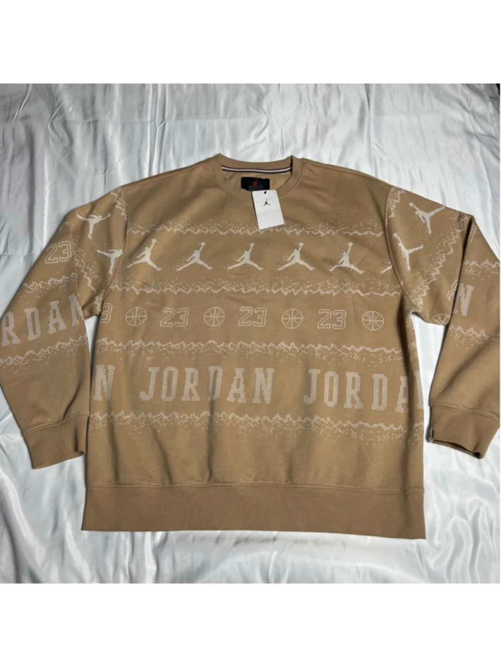 Men's Jordan Tan & White Crewneck Sweatshirt XL